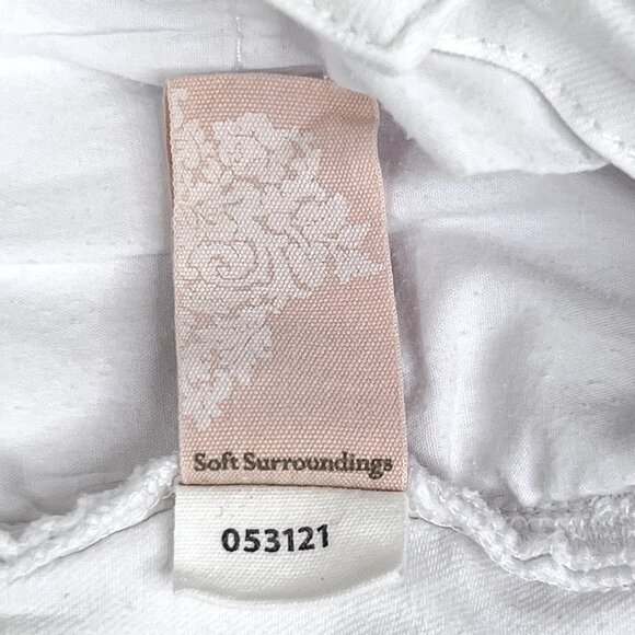 Soft Surroundings Ultimate Denim Pull-On White Slimming Shorts Size L - NWOT - Picture 10 of 11